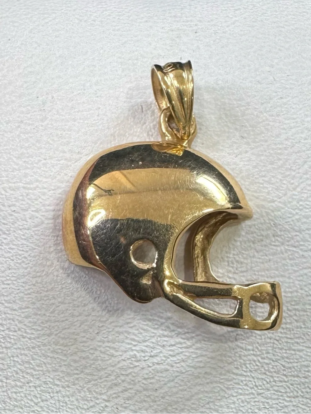 10k YG Football Helmet Pendant
